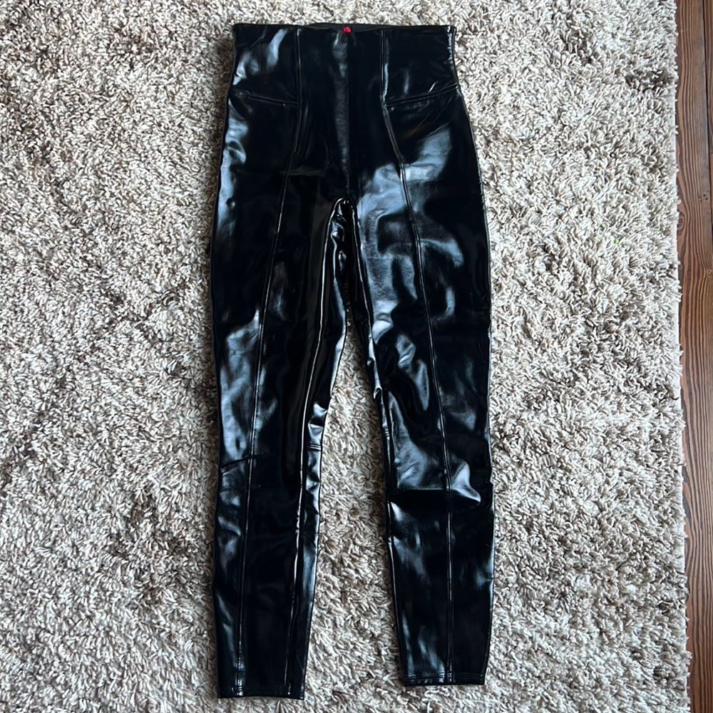 Spanx patent leather leggings size M